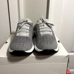 Underarmour Sneakers